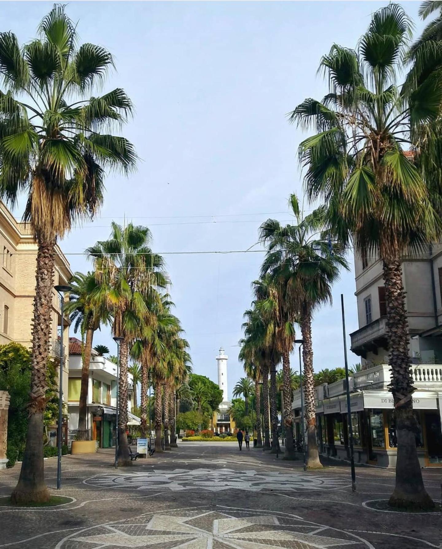 Casa Del Fiordaliso Hotel San Benedetto del Tronto Eksteriør billede